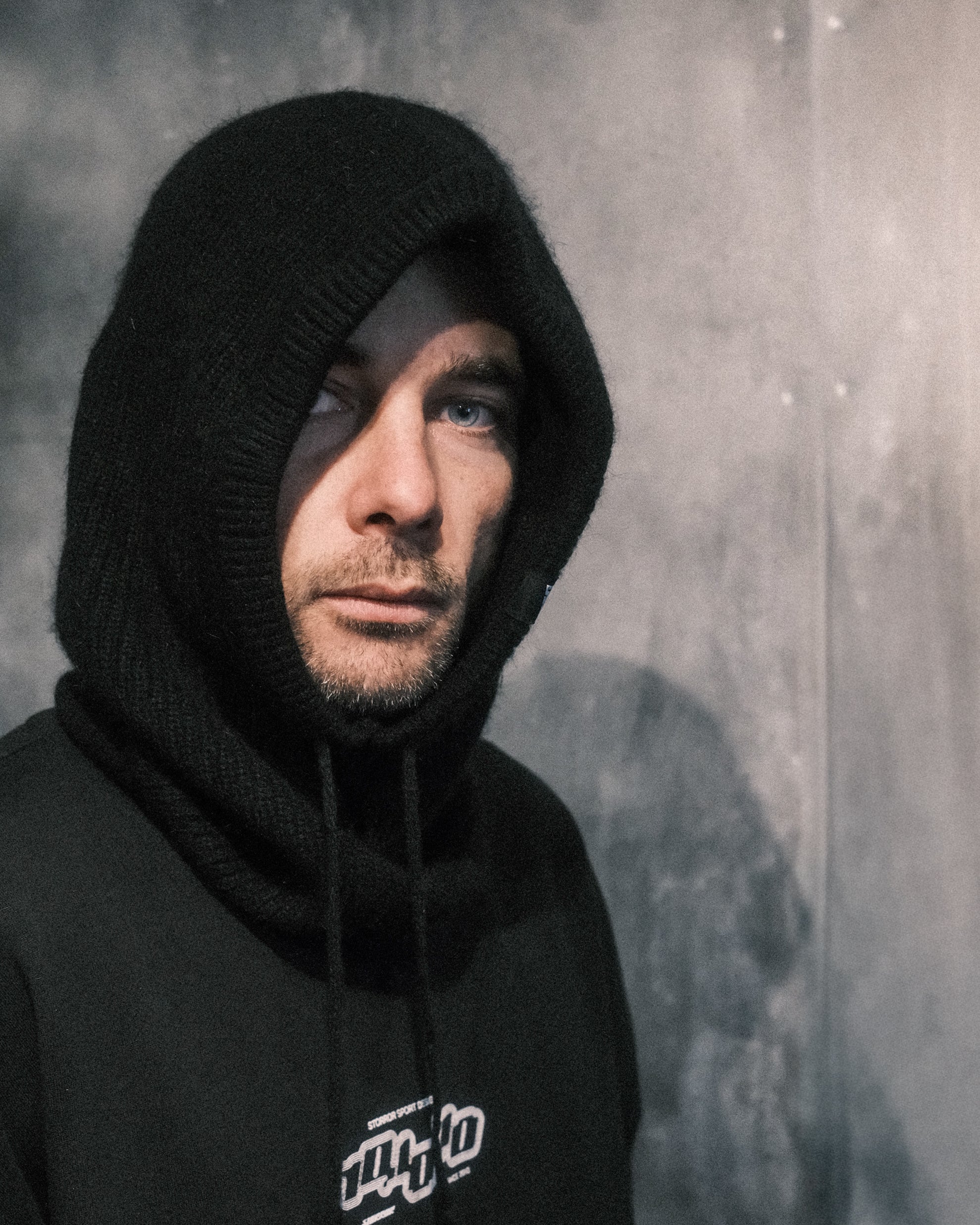 KNIT HOOD - Image 10