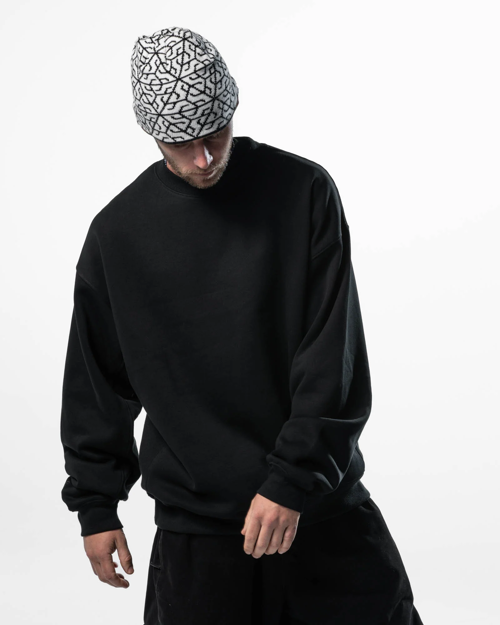 STANDARD CREWNECK - Image 7