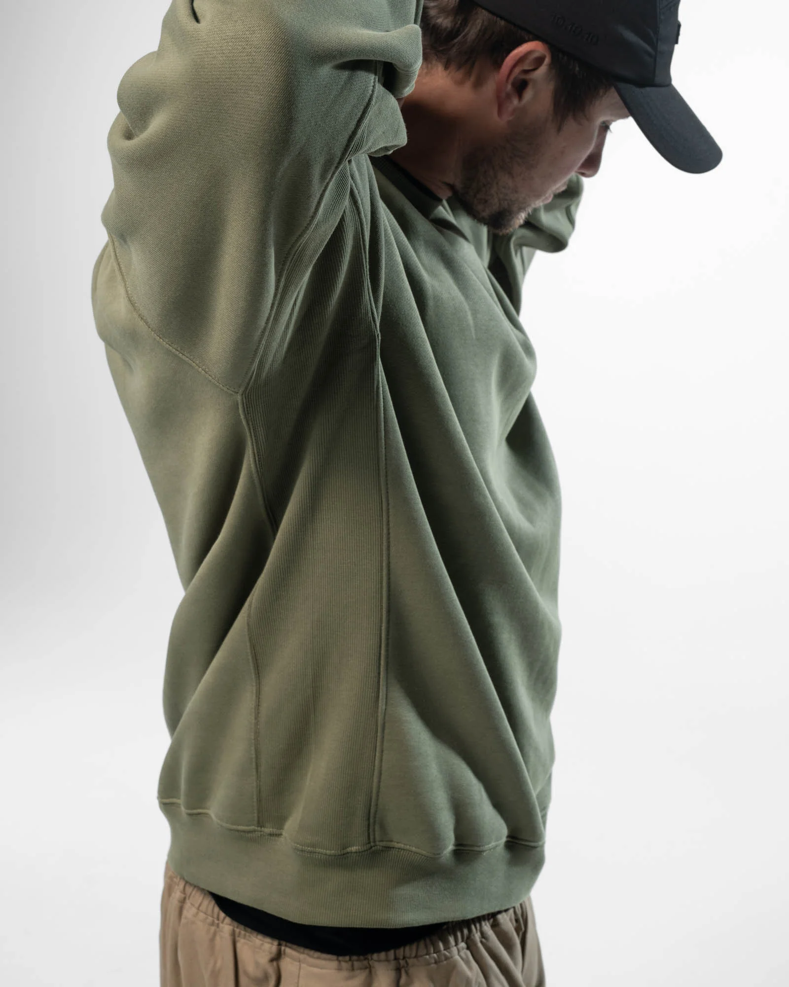 STANDARD CREWNECK - Image 7