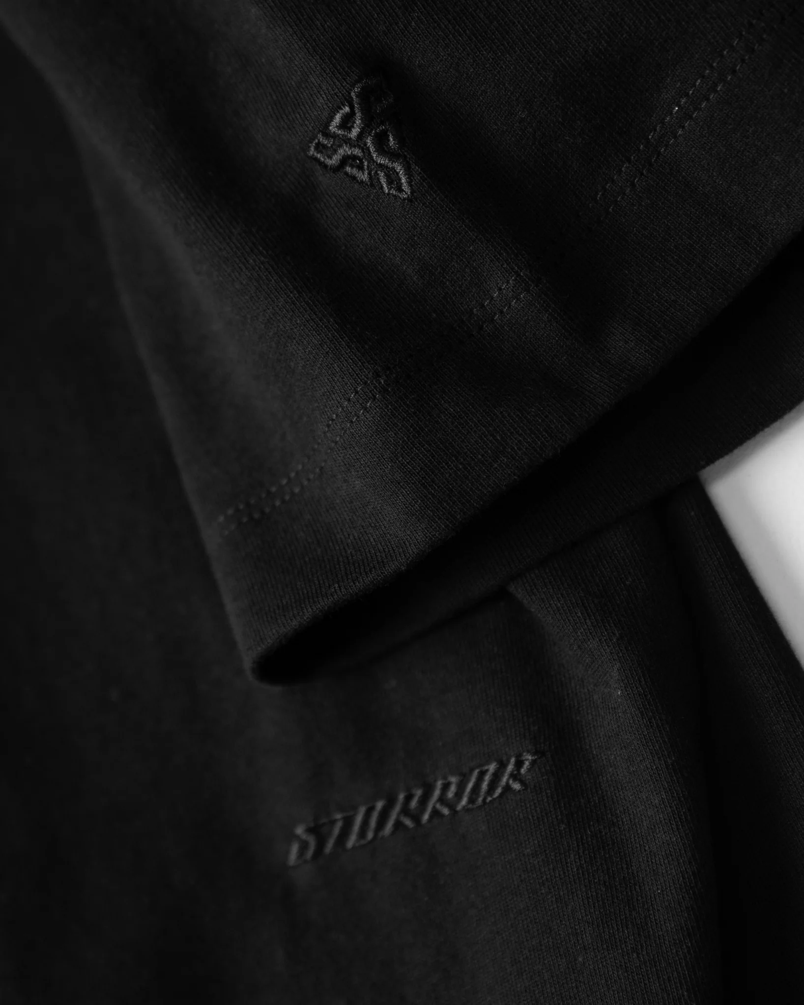 STANDARD T-SHIRT - Image 4